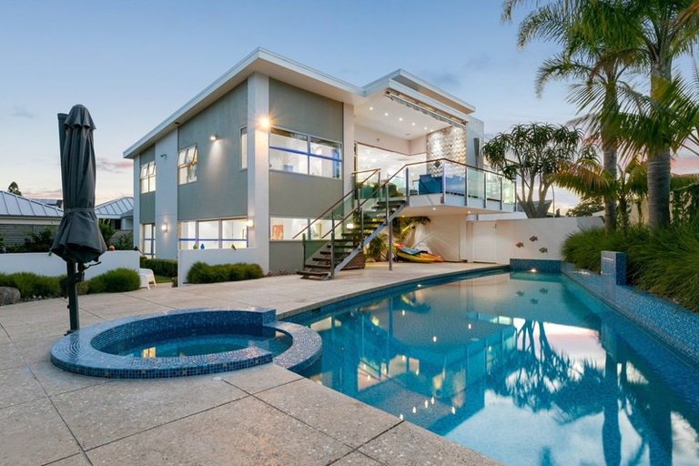 Photo of property in 37 Woods Avenue, Matua, Tauranga, 3110