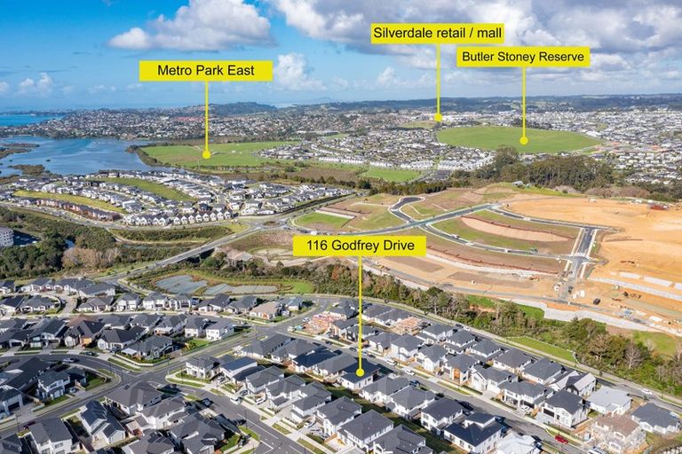 Photo of property in 116 Godfrey Drive, Orewa, 0931