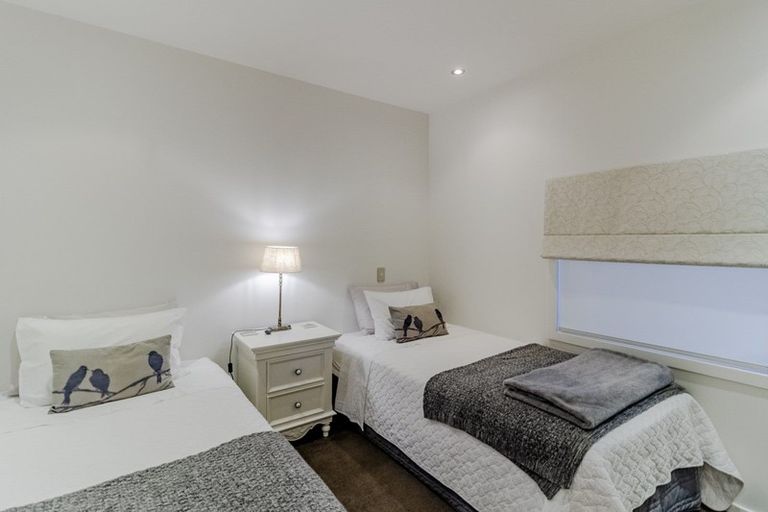 Photo of property in 203/7 Humber Street, Pandora, Napier, 4110