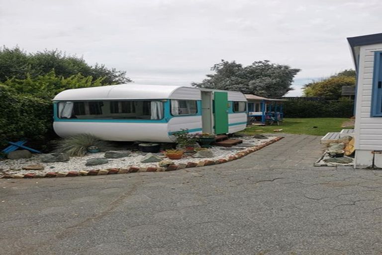 Photo of property in 242 Pukehina Parade, Pukehina, Te Puke, 3189