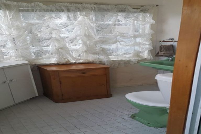 Photo of property in 9 Fowlers Avenue, Frankton, Hamilton, 3204