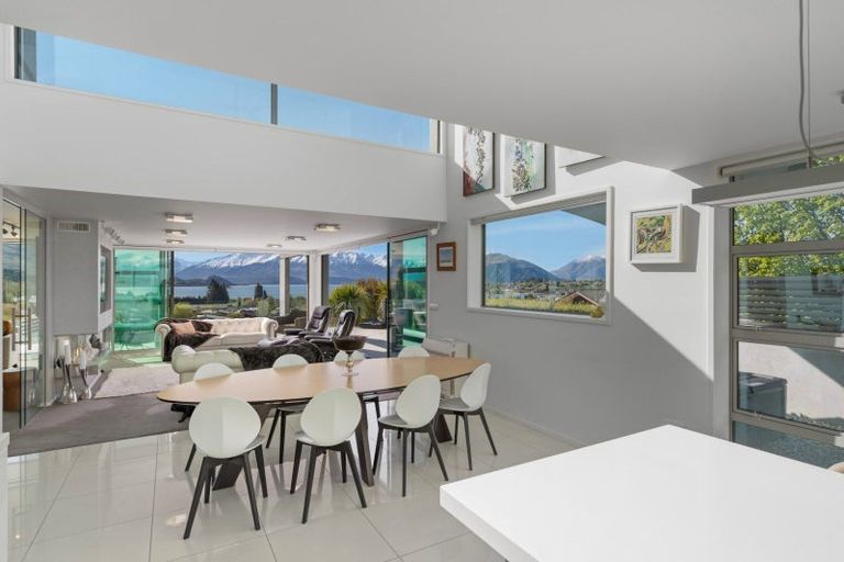 Photo of property in 3 Botting Place, Wanaka, 9305