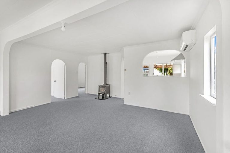 Photo of property in 5 Seafront Road, Castlecliff, Whanganui, 4501