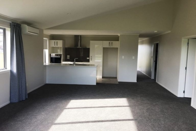 Photo of property in 34 Richardson Road, Omokoroa, 3114