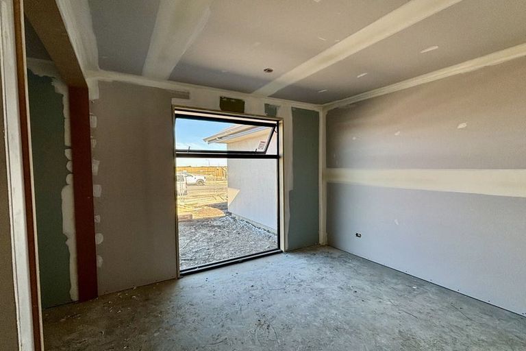 Photo of property in 13 Margaret Drive, Omokoroa, 3114