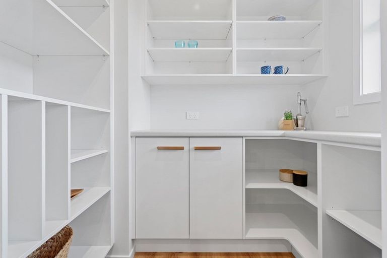 Photo of property in 10 Karanema Place, Coastlands, Whakatane, 3120