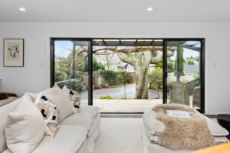 Photo of property in 58 Mchardy Street, Havelock North, 4130