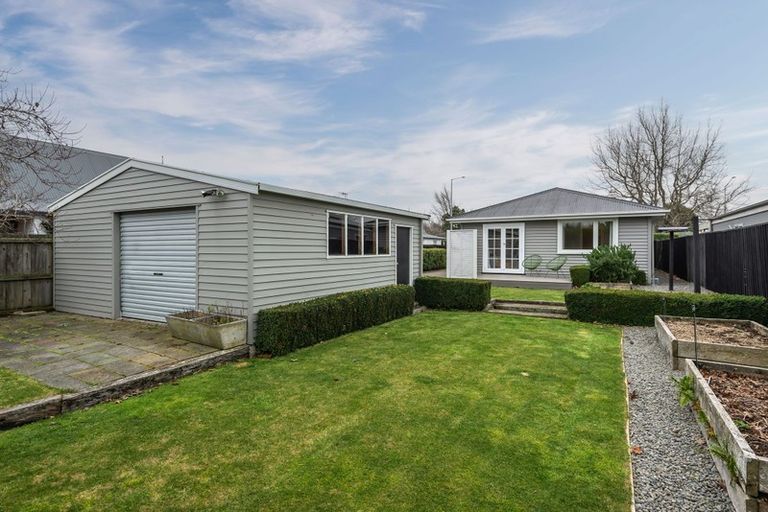 Photo of property in 38 Blighs Road, Strowan, Christchurch, 8052