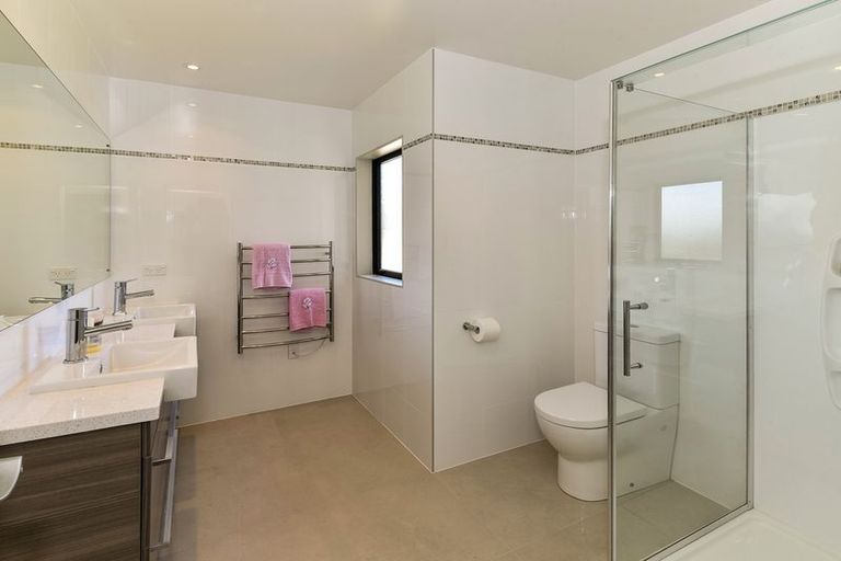 Photo of property in 7 Kuhanui Drive, Karaka, Papakura, 2113