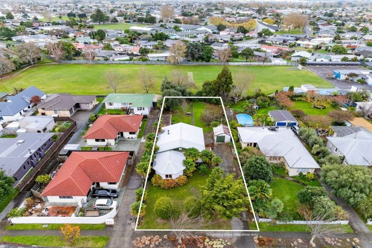 Photo of property in 11 Moeller Street, Taradale, Napier, 4112