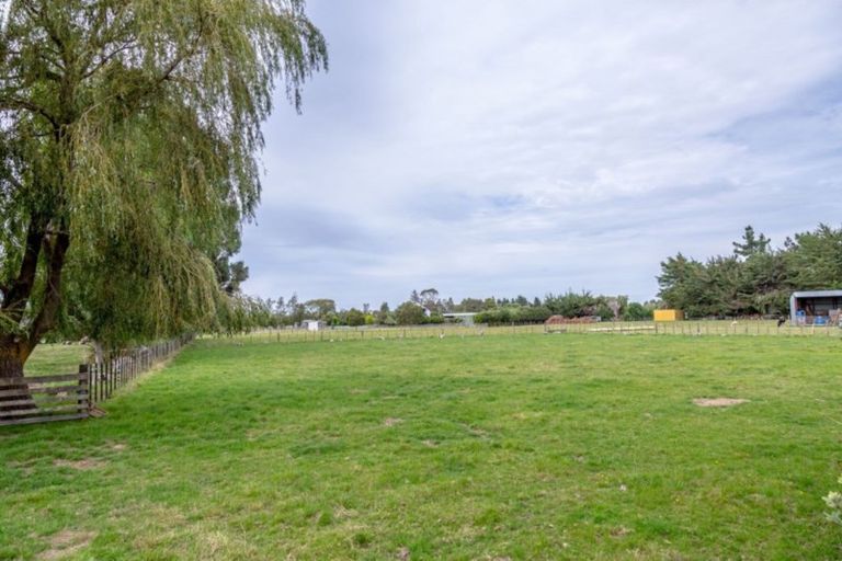 Photo of property in 8 Willow Park Drive, Opaki, Masterton, 5871