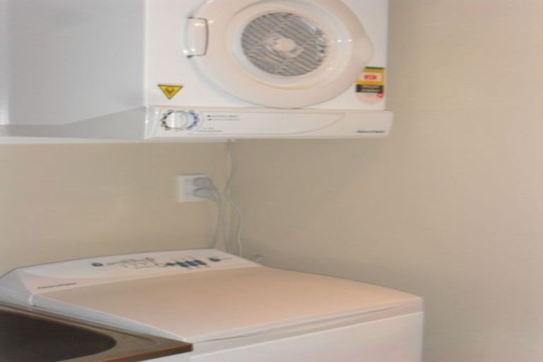 Photo of property in 5/44 Carlos Drive, Flat Bush, Auckland, 2016