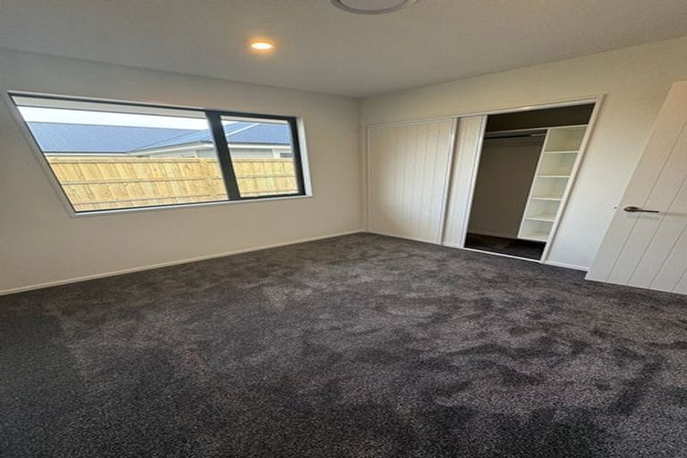 Photo of property in 7 Cam Mill Place, Rangiora, 7400