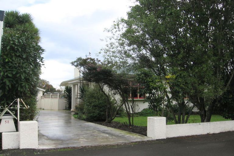 Photo of property in 52 Heretaunga Street, Palmerston North, 4414