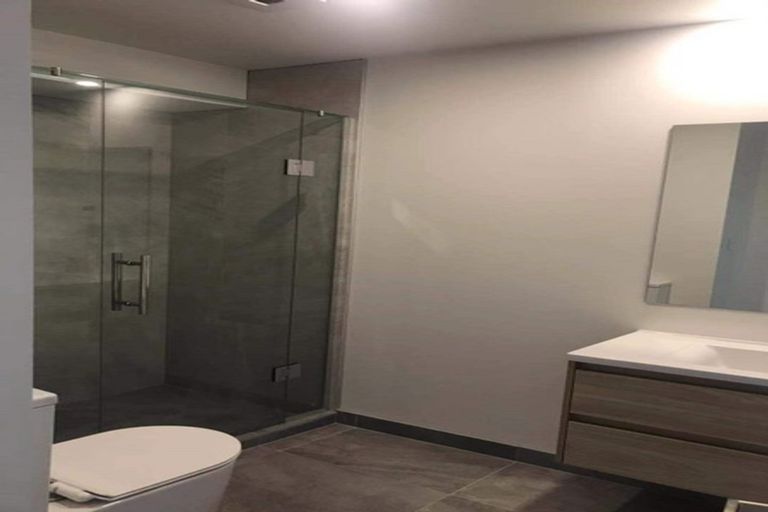 Photo of property in 28 Ti Kouka Lane, Sandringham, Auckland, 1025