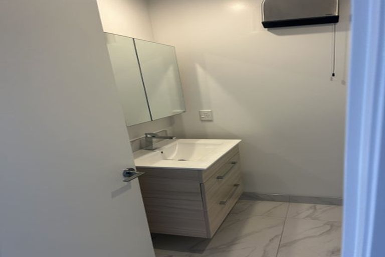 Photo of property in 2/1 Matata Place, Dallington, Christchurch, 8061