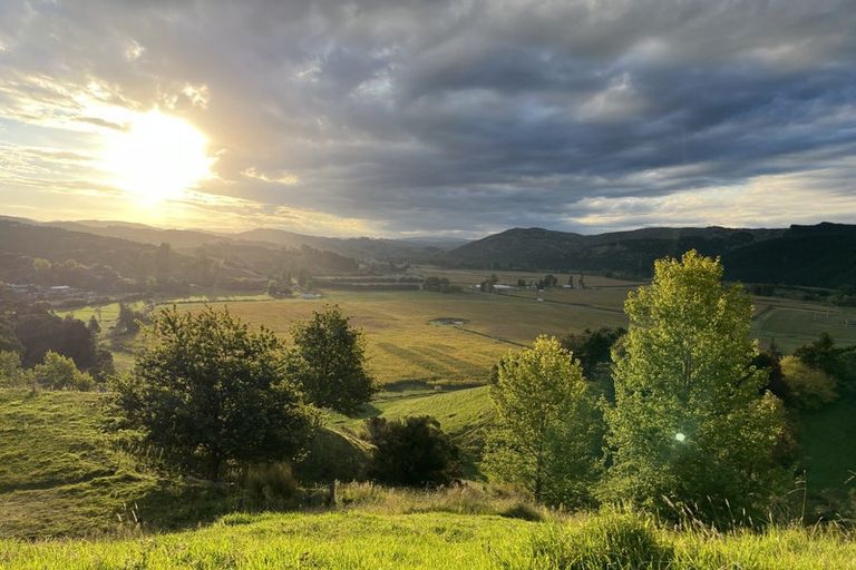 Photo of property in 120 Kaimata Road, Bay View, Napier, 4182