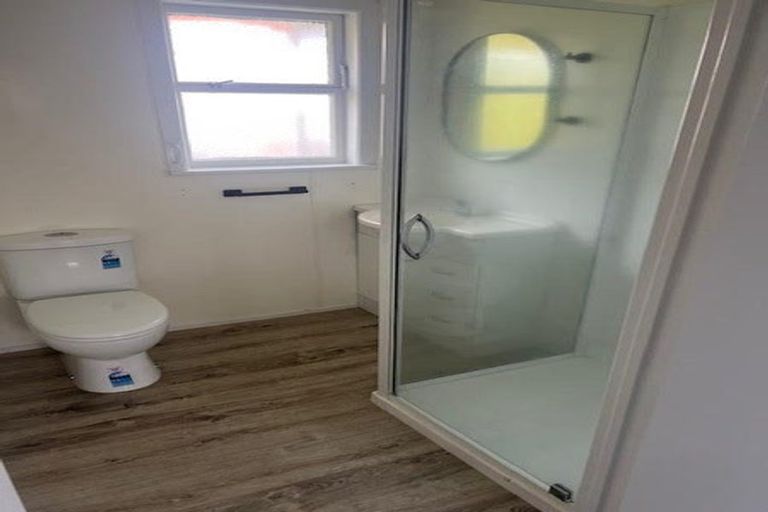 Photo of property in 2/41 Norman Road, Hauraki, Auckland, 0622