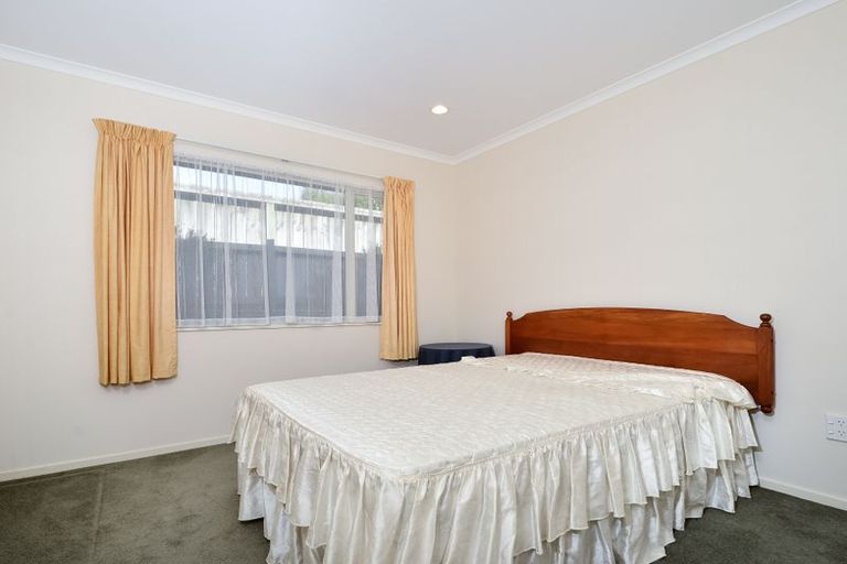 Photo of property in 30a Highfields Terrace, Henderson, Auckland, 0612