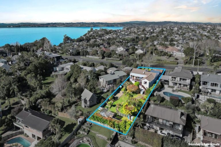 Photo of property in 150 Bleakhouse Road, Mellons Bay, Auckland, 2014