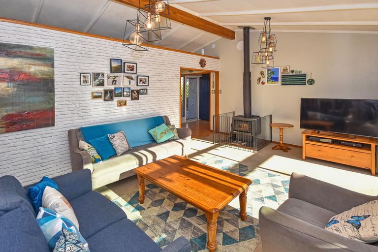 Photo of property in 1/27 Reelick Avenue, Pakuranga Heights, Auckland, 2010