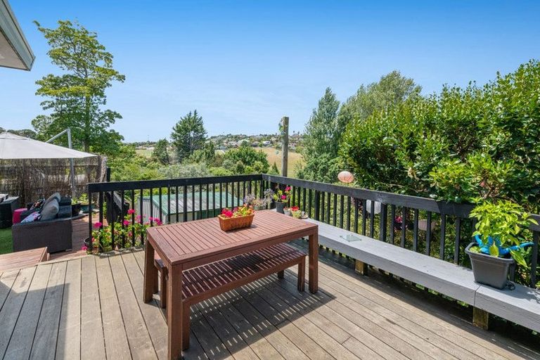 Photo of property in 1/3 Pelican Lane, Unsworth Heights, Auckland, 0632