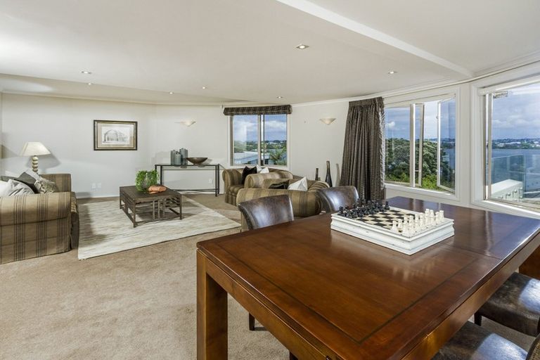 Photo of property in 254a Hurstmere Road, Takapuna, Auckland, 0622