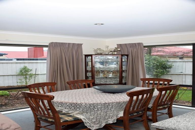 Photo of property in 22 Armour Place, Halswell, Christchurch, 8025