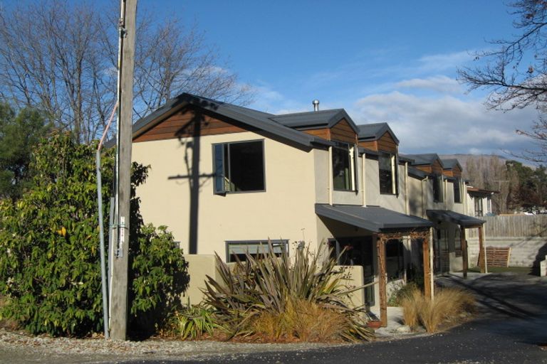 Photo of property in 49a Hedditch Street, Wanaka, 9305