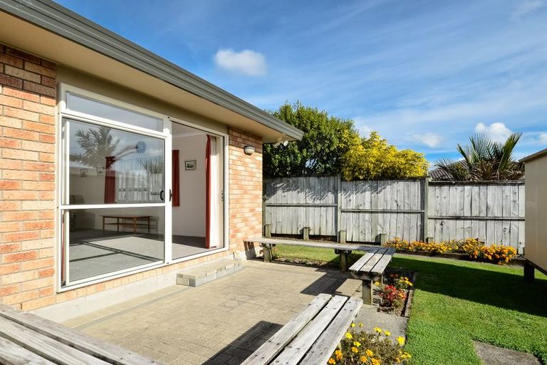 Photo of property in 30a Highfields Terrace, Henderson, Auckland, 0612