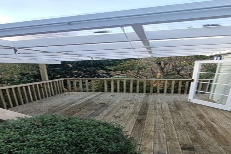 Photo of property in 19 Rothsay Road, Ngaio, Wellington, 6035