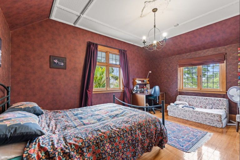 Photo of property in 43 Rainforth Street, Roslyn, Palmerston North, 4414