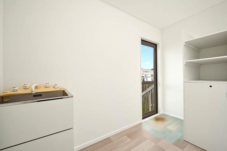 Photo of property in 50 Barrys Road, Glendene, Auckland, 0602