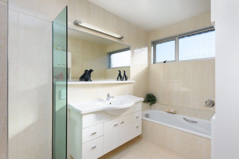 Photo of property in 163 Ngatai Road, Otumoetai, Tauranga, 3110