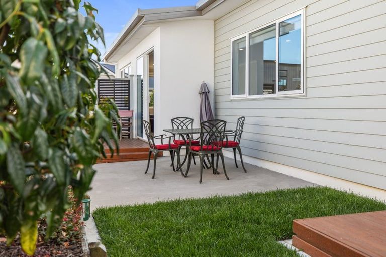 Photo of property in 11a La Cumbre Close, Bethlehem, Tauranga, 3110