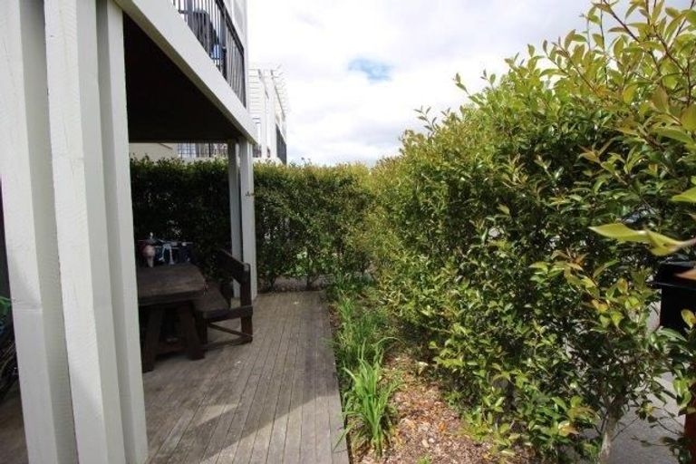 Photo of property in 29 Chateau Crescent, Rangatira Park, Taupo, 3330