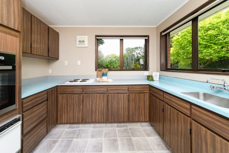 Photo of property in 1/29 Redwood Grove, Hokowhitu, Palmerston North, 4410