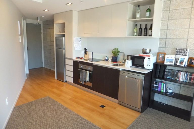 Photo of property in Masina Apartments, 214/80 Riddiford Street, Newtown, Wellington, 6021