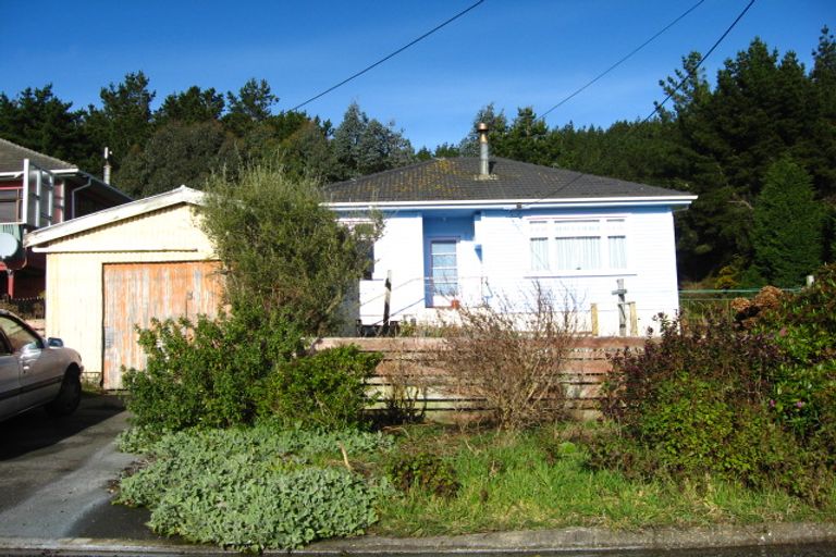 Photo of property in 50 Pearce Street, Bluff, 9814