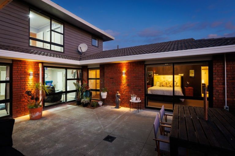 Photo of property in 50 Kentucky Way, Awapuni, Palmerston North, 4412