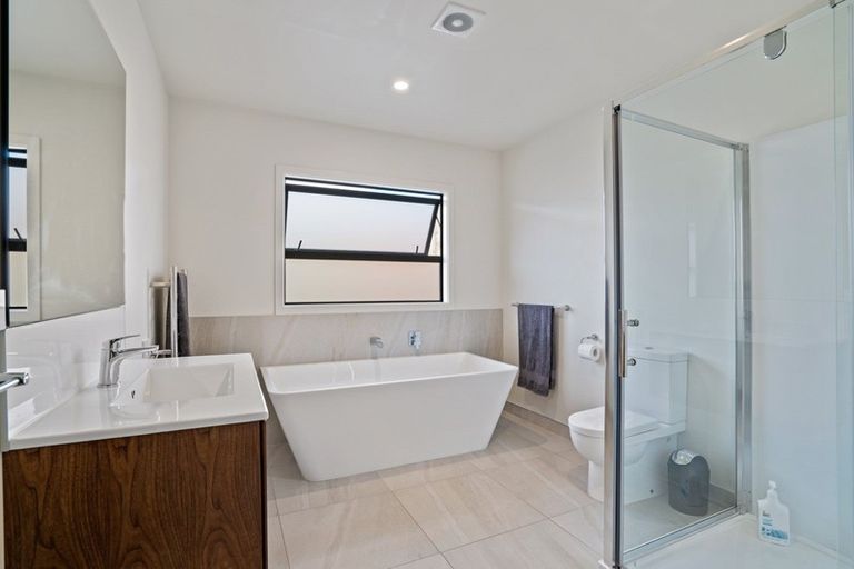 Photo of property in 3 Bargour Street, Wanaka, 9305