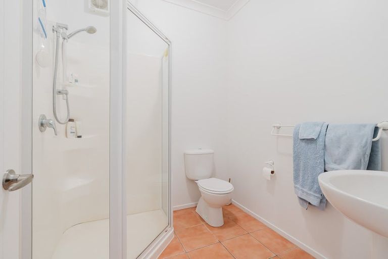 Photo of property in 18 Tironui Terrace, Western Heights, Hamilton, 3200