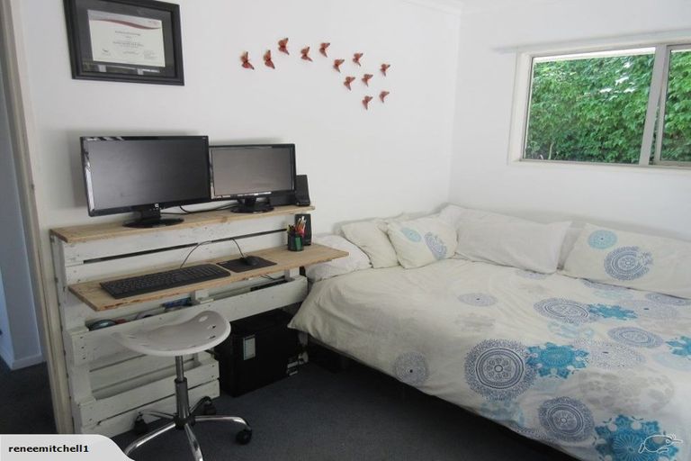 Photo of property in 2/26 Voelas Road, Lyttelton, 8082