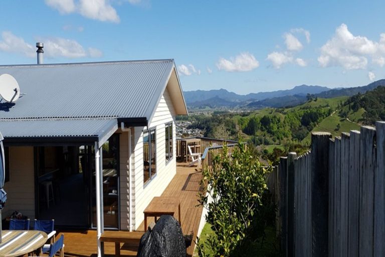 Photo of property in 6 Rabbit Way, Whitianga, 3510