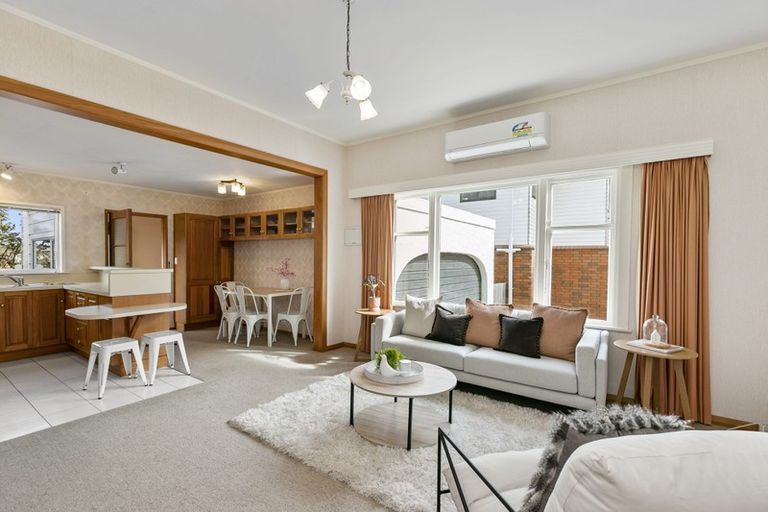 Photo of property in 22a Puriri Street, Miramar, Wellington, 6022