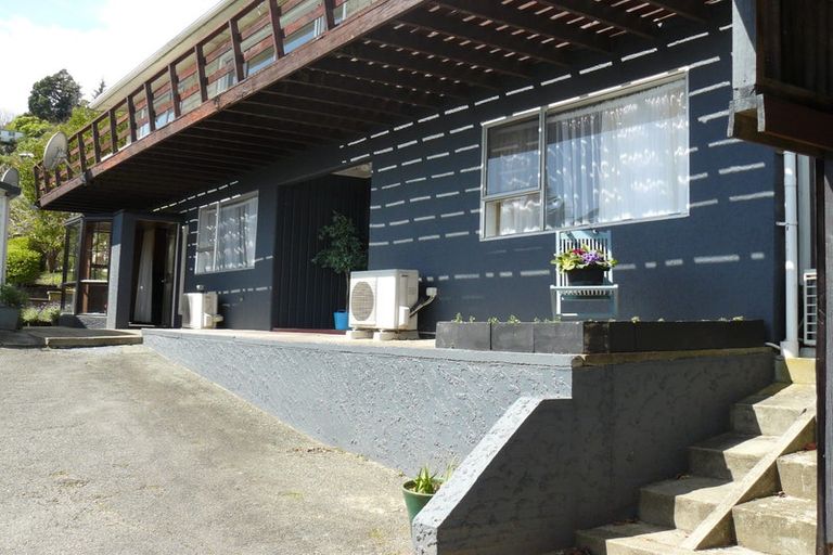 Photo of property in 86 Tosswill Road, Tahunanui, Nelson, 7011