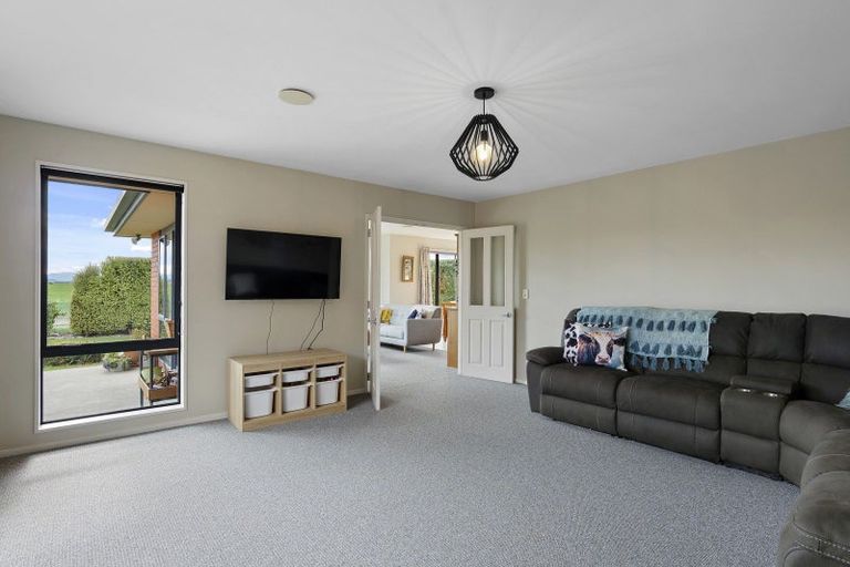 Photo of property in 132 Horndon Street, Darfield, 7510