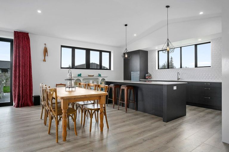 Photo of property in 362 Lamb Street, Leamington, Cambridge, 3495