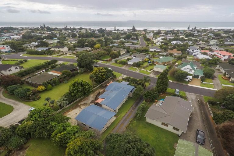 Photo of property in 40 Citrus Avenue, Waihi Beach, 3611