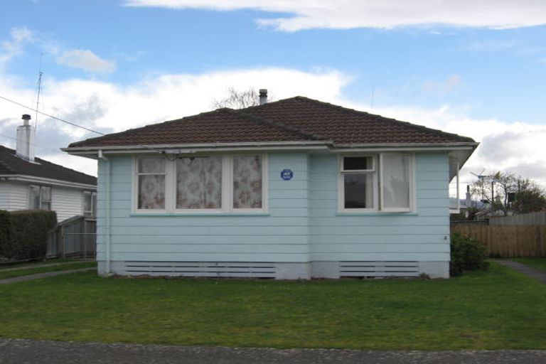 Photo of property in 38 Stuart Crescent, Masterton, 5810